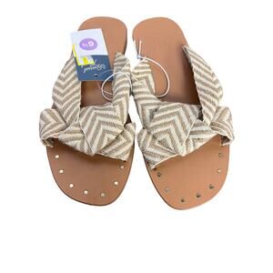 NWT Universal Thread Tan Louise Chevron Print Knotted Slide Sandals - Size 9